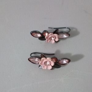 Chic Pink Floral Earrings with Black Accents